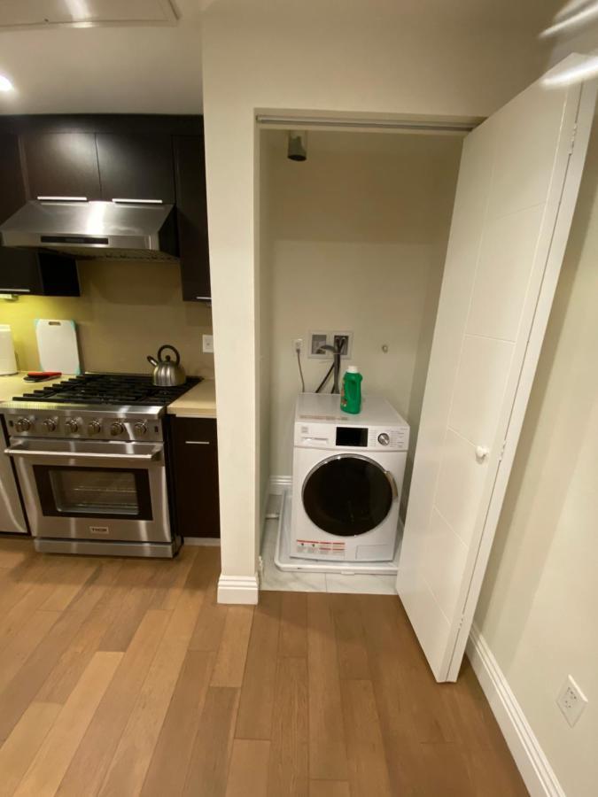 Gorgeous Apt With Parking In Ktown La Los Angeles Exteriör bild